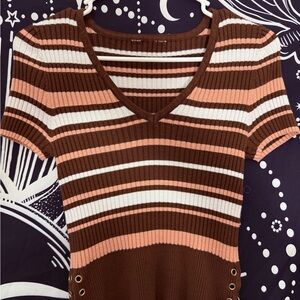 No Boundaries - Striped V-Neck Sweater Knit Top 🩷🤍🤎